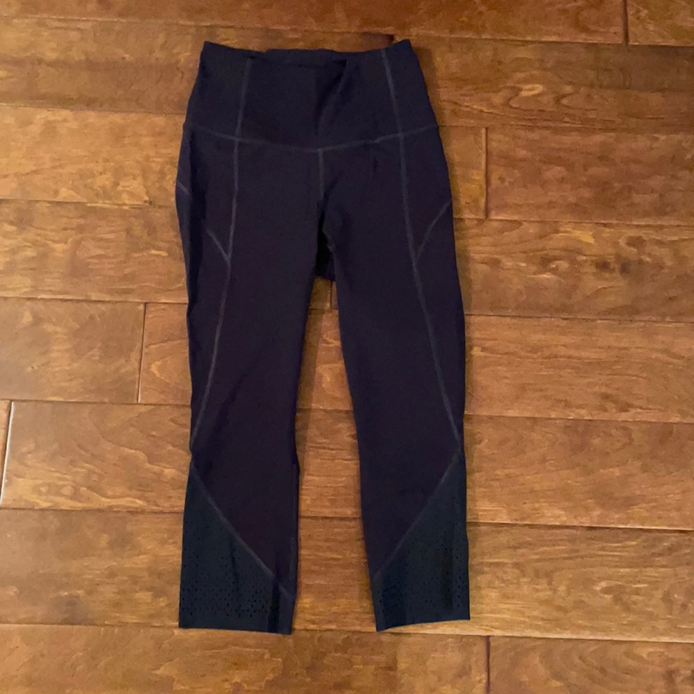 Lululemon crop leggings